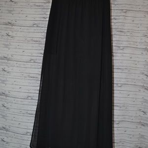 5/$25 XS F21 Maxi Skirt with Mini Under Skirt